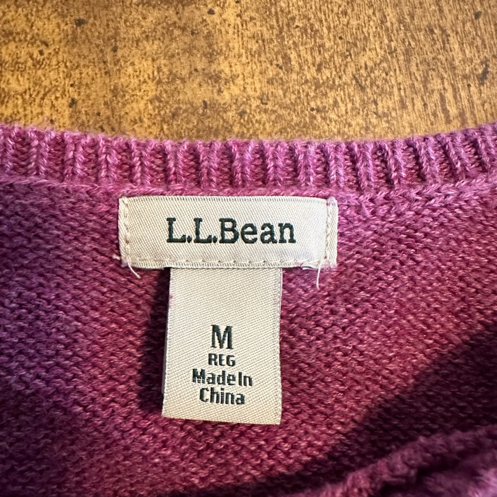 L.L Bean sweater - Picture 3 of 4